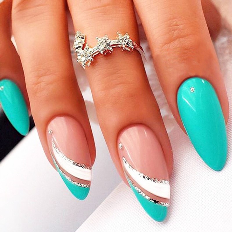Press On Nails Nail-Art 1982