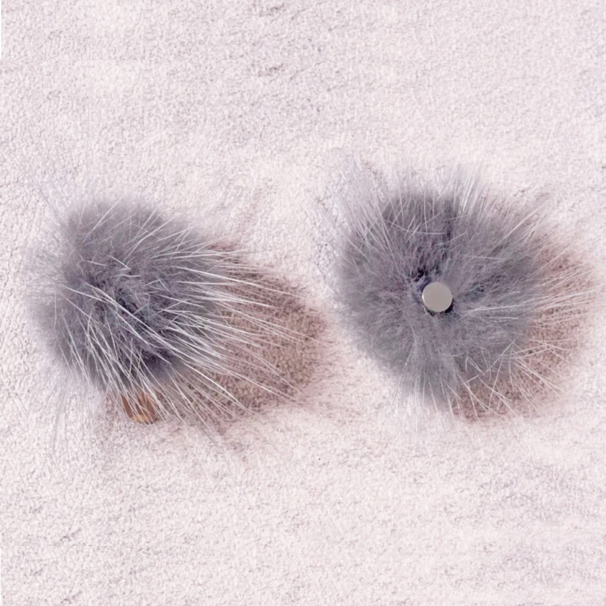 Graue Magnetischer Nail-Art-Pompon
