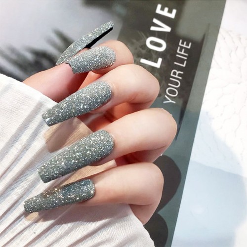 Poudre de diamant argentée scintillante