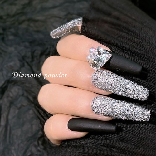 Poudre de diamant brisée réfléchissante