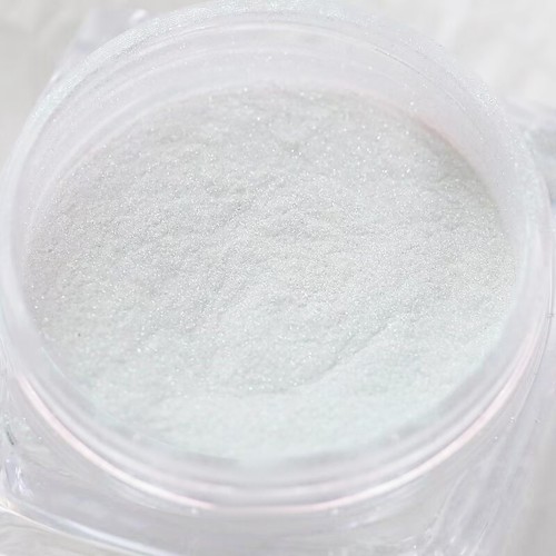 Pulver mit Perleffekt Weiss